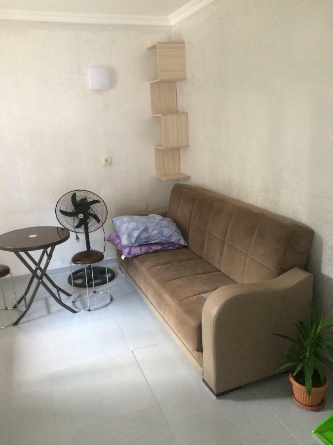 Veranda Bukhhous 2 Batoumi Extérieur photo